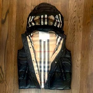 BURBERRY KIDS HOODED DOWN FILLED VEST size 7